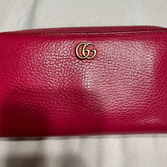 Gucci GG Marmont Zip Around wallet- Fuchsia Pink - Picture 2 of 13